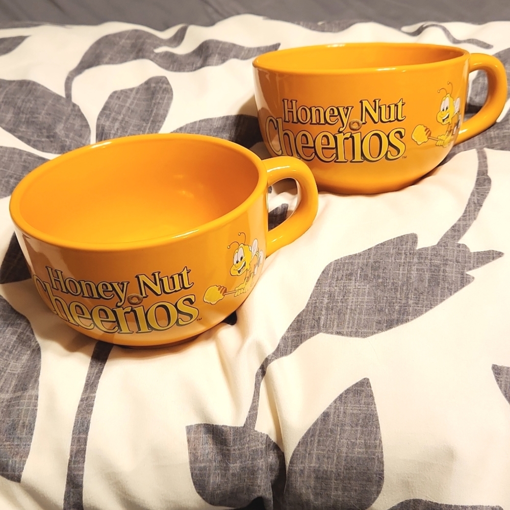 2 Cereal mugs